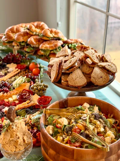 Graze bundle spread arrangement